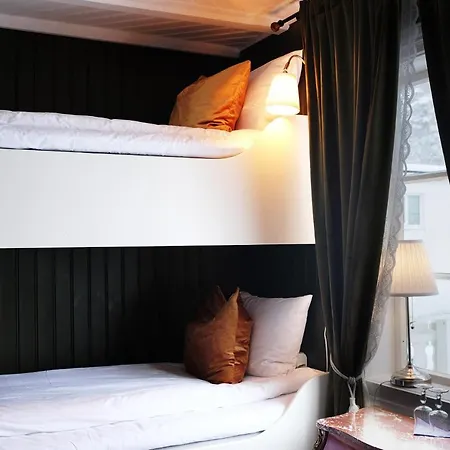 Sylte Hotell, * Valldal