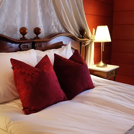 Sylte Hotell, * Valldal