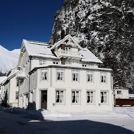 Sylte Hotell, Hotel